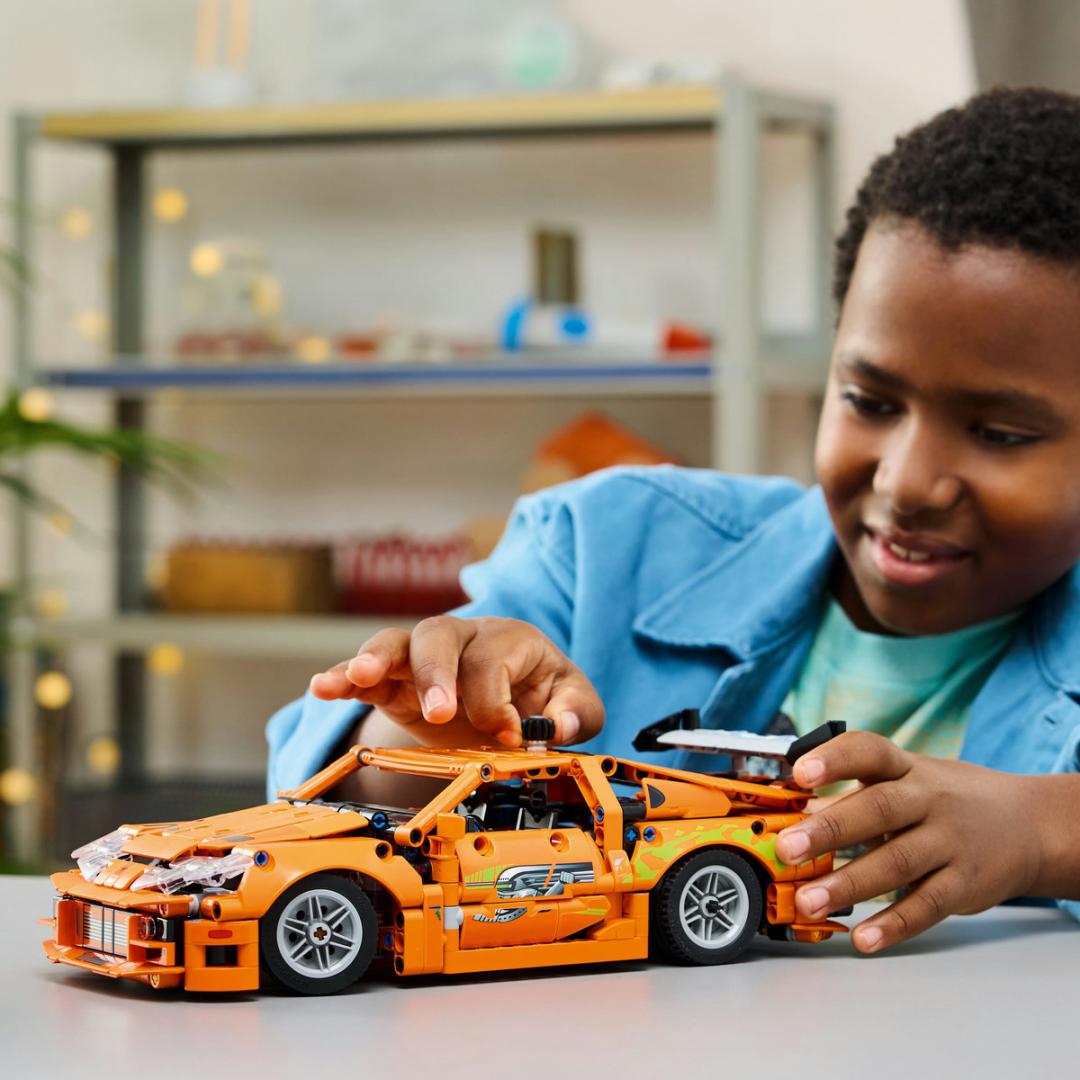 FAST AND FURIOUS TOYOTA SUPRA MK4, LEGO 42204 - imagine 8