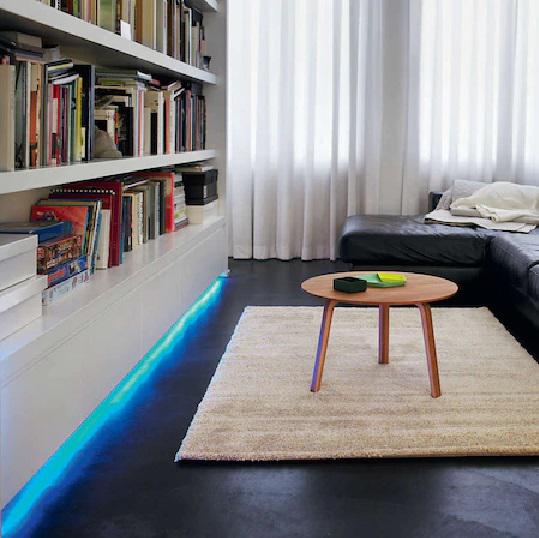 Banda LED RGB Philips myLiving, 17W, 220-240V, 260 lm, lumina - imagine 6