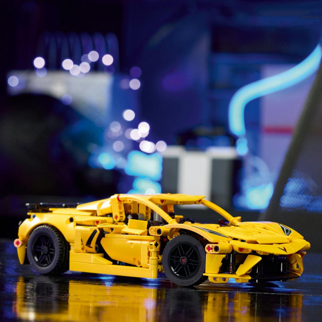 CHEVROLET CORVETTE STINGRAY, LEGO 42205 - imagine 7